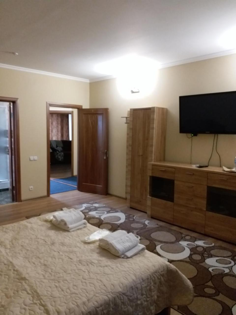 Apelsin Hotel Bilhorod-Dnistrovsʼkyy Eksteriør billede