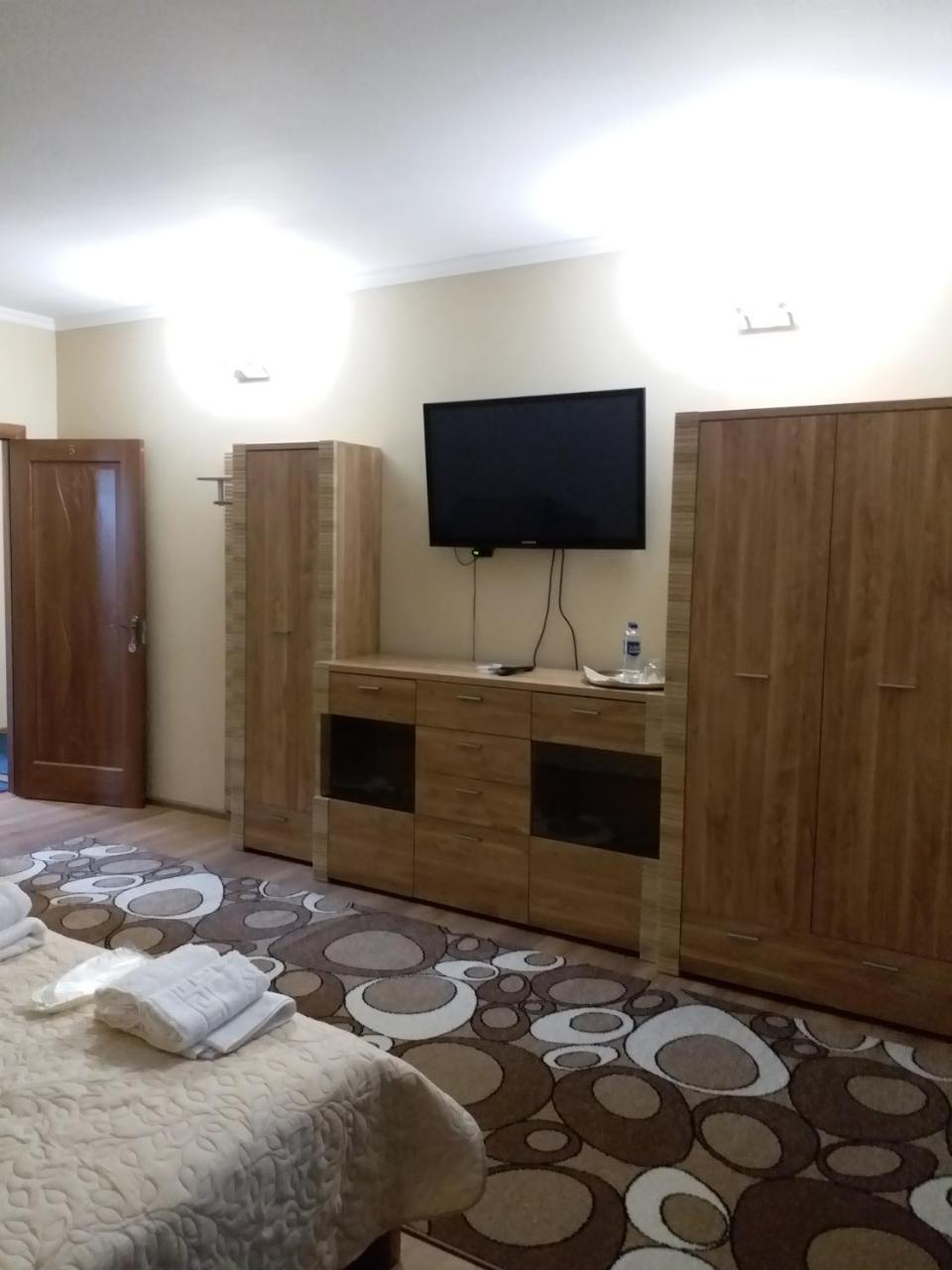 Apelsin Hotel Bilhorod-Dnistrovsʼkyy Eksteriør billede