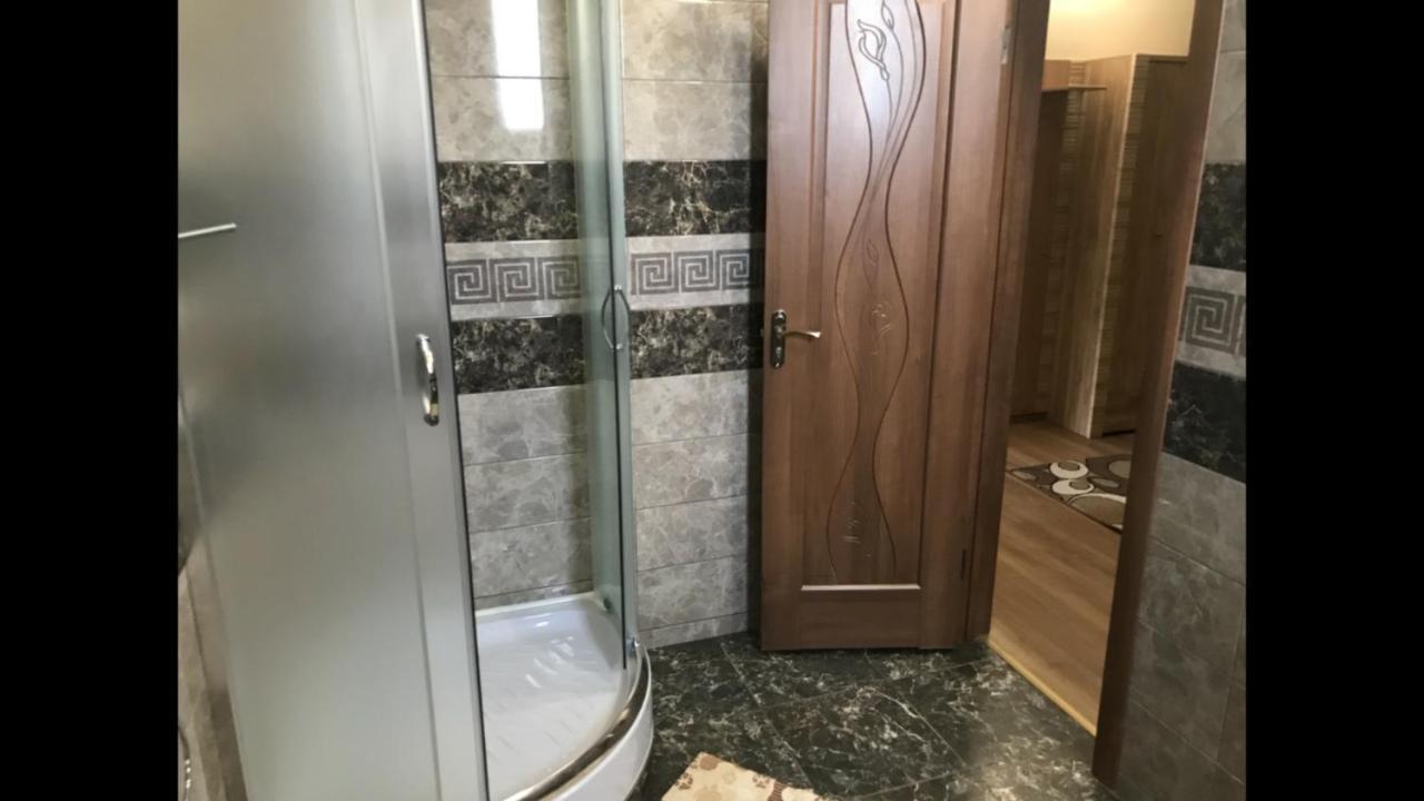 Apelsin Hotel Bilhorod-Dnistrovsʼkyy Eksteriør billede